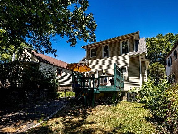 3rd image of 6765 Palmetto St