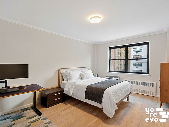 5th image of 357 E 57th St APT 8B
