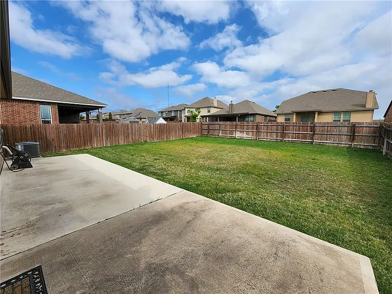 222 Telluride Dr — Photo 29