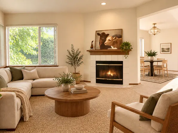 95 1st Ave NW APT 304, Issaquah, WA 98027
