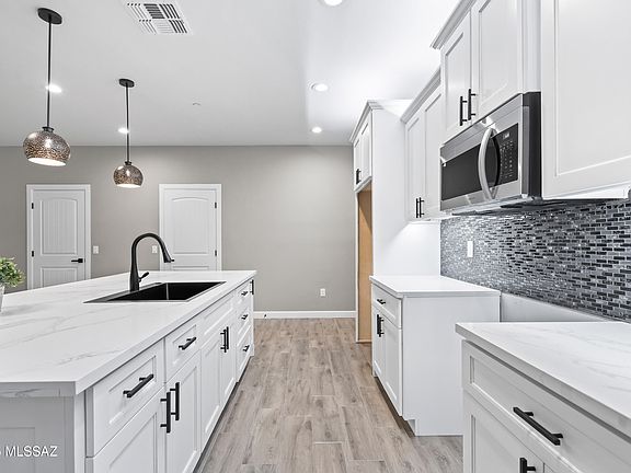 5th image of 2540 W Old Ajo Way