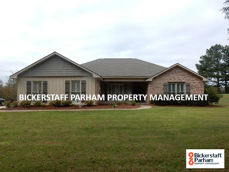 7455 McKee Rd — Photo 1