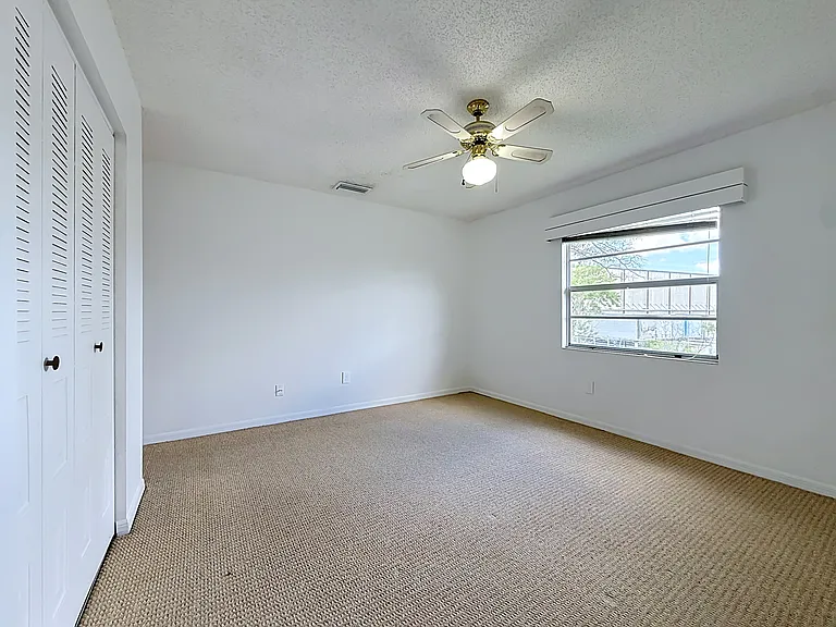5597 67th Ave N #423 — Photo 15