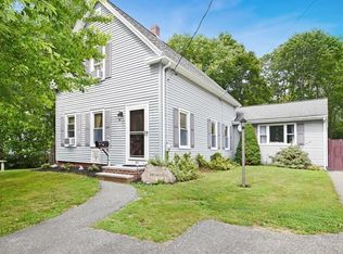39 Grove St, Rockland, MA 02370