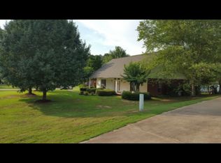 101 Macy Dr, Philadelphia, MS 39350