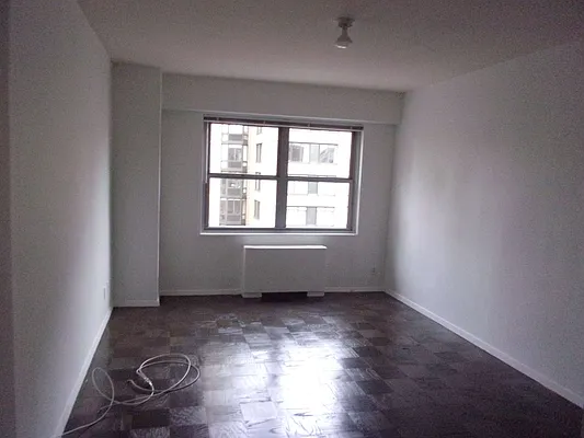 Rented by Carlyle Property Management | media 24