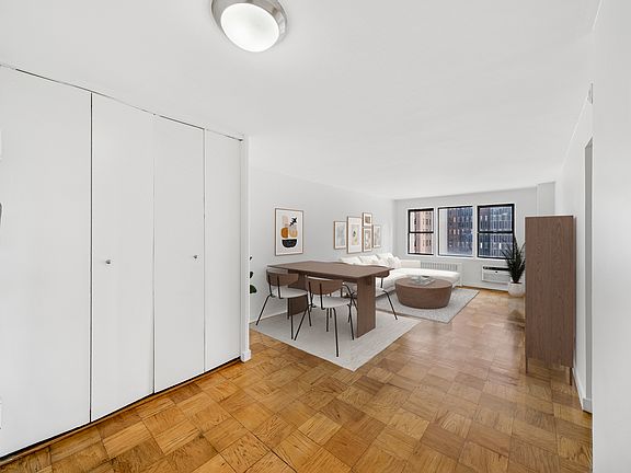 3rd image of 236 E 36th St APT 8H