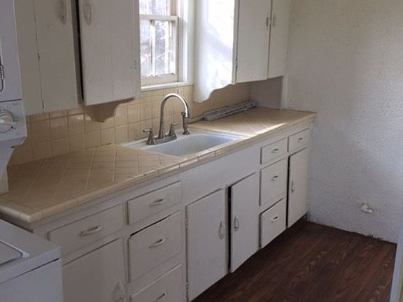 4th image of 2617 Fort Worth Dr