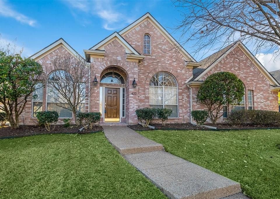 1st image of 422 Soren Dr