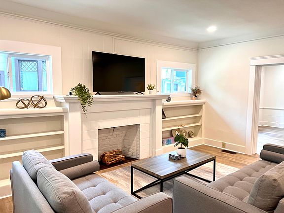 2nd image of 63 N Bonnie Ave #2