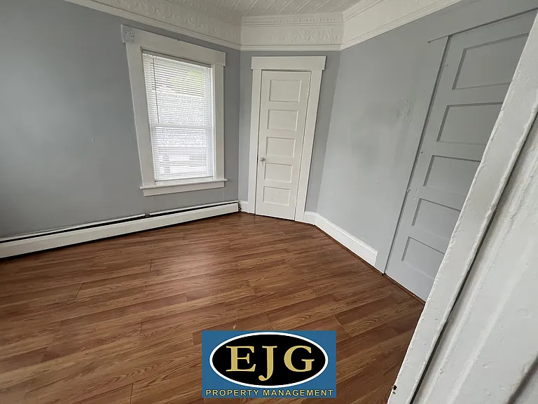 23 S Main St #10 — Photo 6