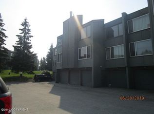 906 Wild Rose Ct #906, Anchorage, AK 99518