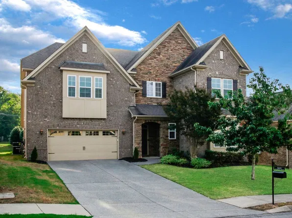 5219 Giardino Dr, Mount Juliet, TN 37122