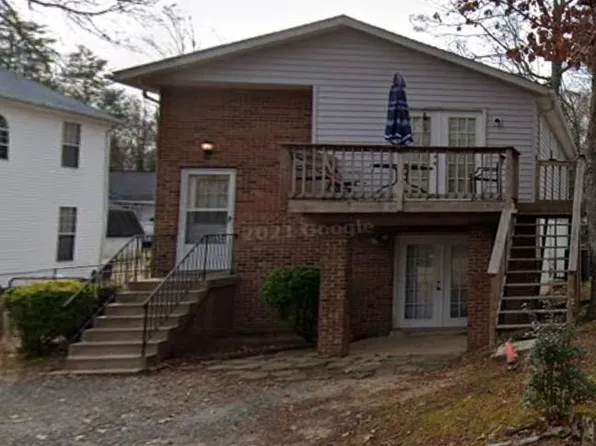 712 White Sands Dr, Lusby, MD 20657