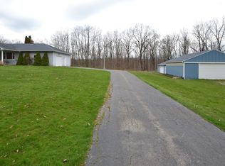 6853 E Port Bay Rd, Wolcott, NY 14590