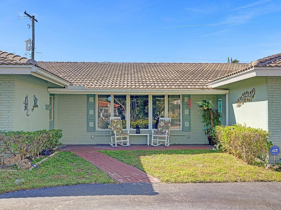 1st image of 2070 NE 54th Street