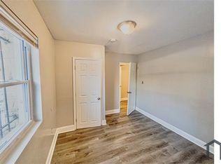 4252 6th St SE #2A, Washington, DC 20032