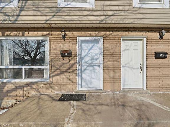 3rd image of 104 Neil Ave