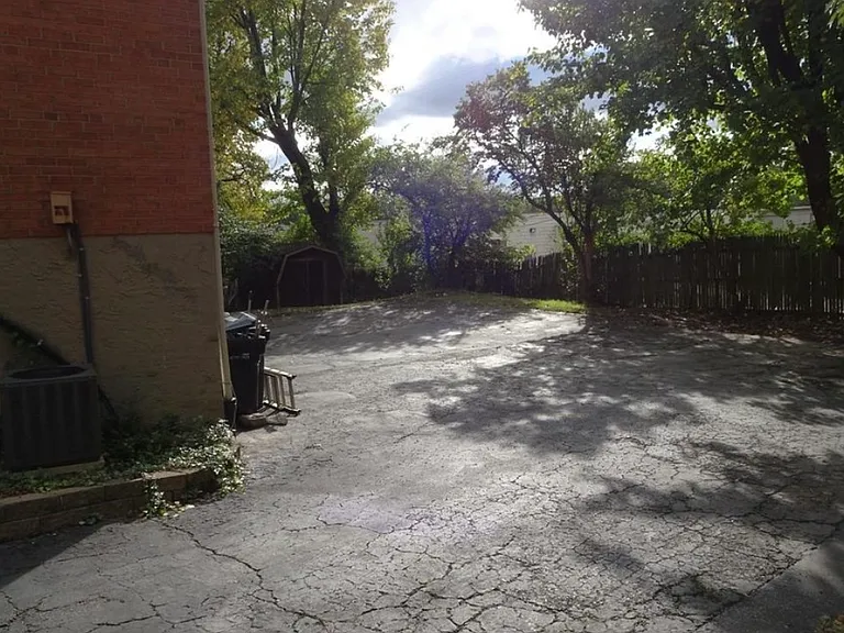 4924 Kelsch Ln #2 — Photo 21