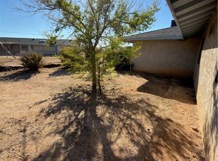 10547 Cochiti Rd, Apple Valley, CA 92308