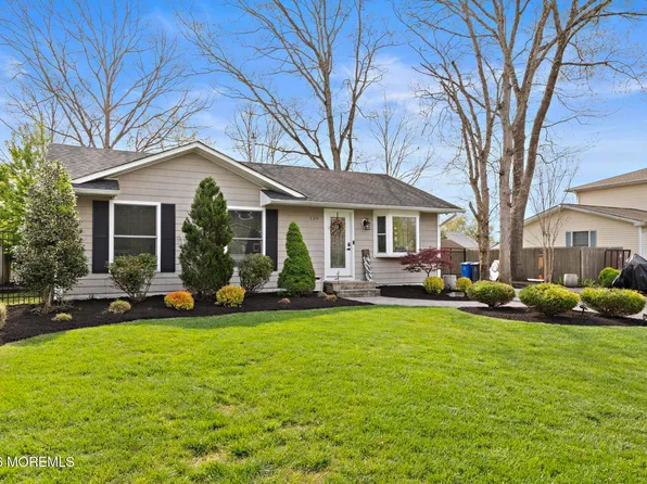 139 Bosun Avenue, Manahawkin, NJ 08050