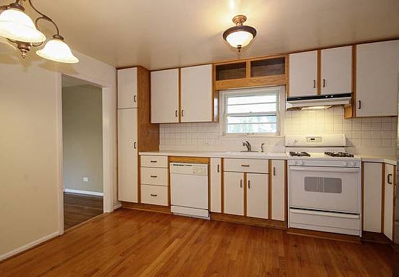 4th image of 6090 Sheridan Ave