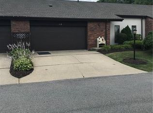 102 Queens Way, Canonsburg, PA