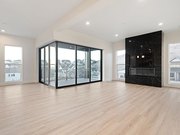 2nd image of 4583 N Solstice Dr #301