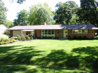 4157 Beechwood Dr, Bellbrook, OH 45305