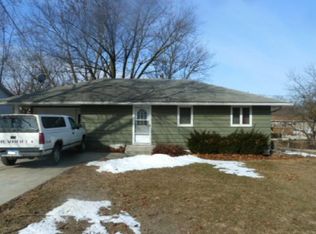 224 N Western St, Stuart, IA 50250