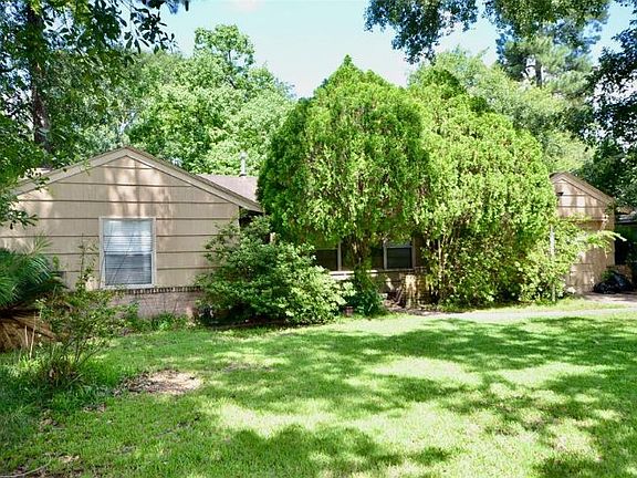 2nd image of 1505 Pine Chase Dr