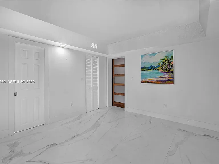 3245 Virginia St #16 — Photo 9