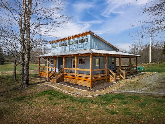 2nd image of 33 Harris Ln