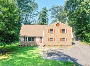 10416 Hollyberry Dr, North Chesterfield, VA 23237