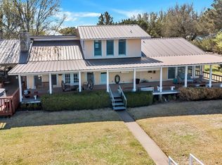 1017 Chaparrel Ln, Graford, TX 76449