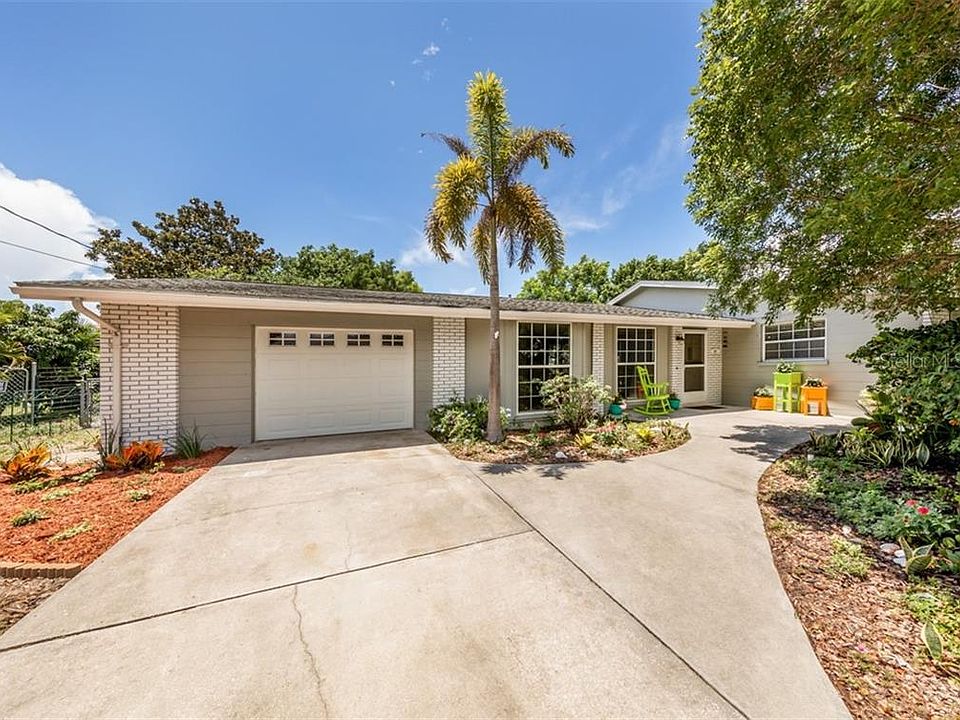1st image of 1637 Bamboo Dr