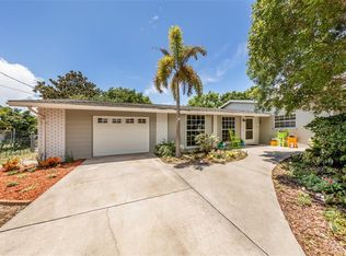 1637 Bamboo Dr, Venice, FL 34293