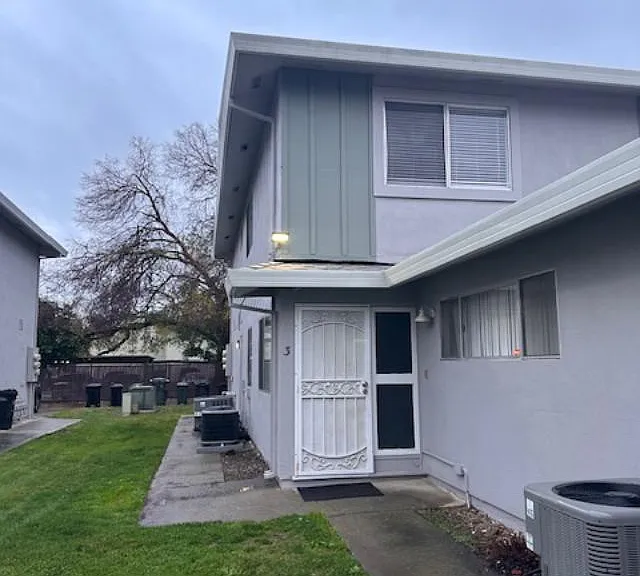 9004 El Cajon Way #3 — Photo 14