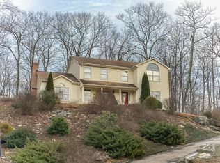 59 Fox Run, Monroe, CT 06468