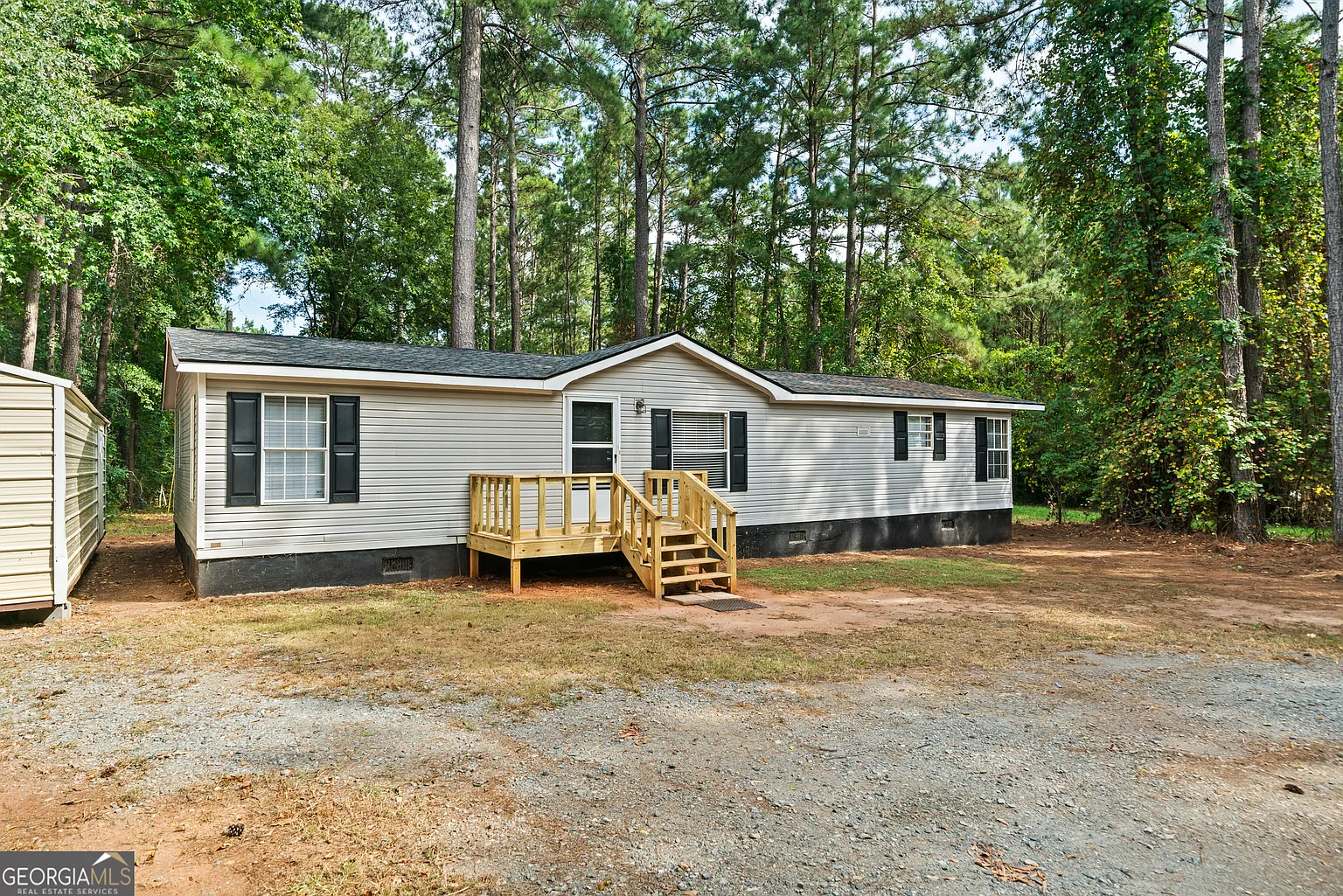 235 Little Rd NW photo 1