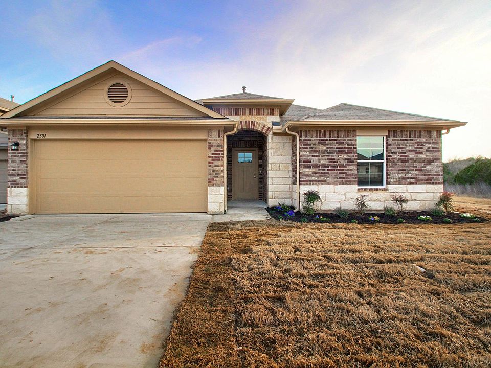 1st image of 2301 Bettylou Ln