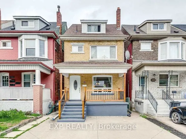 102 Rosslyn Ave N, Hamilton, ON L8L 7P4