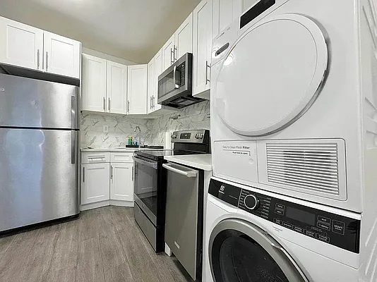 Rented by Realestatement NY | media 28