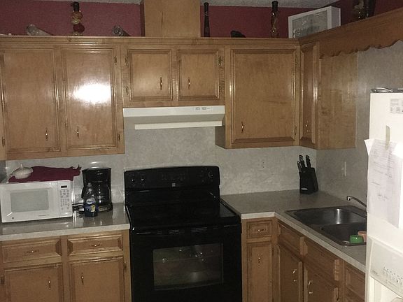 3rd image of 3006 S 31st Ln