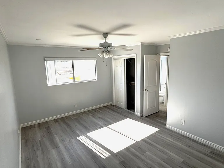 The Abbey Apartments — Photo 17