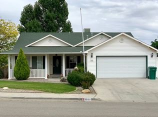 3990 Birmingham St, Farmington, NM 87402