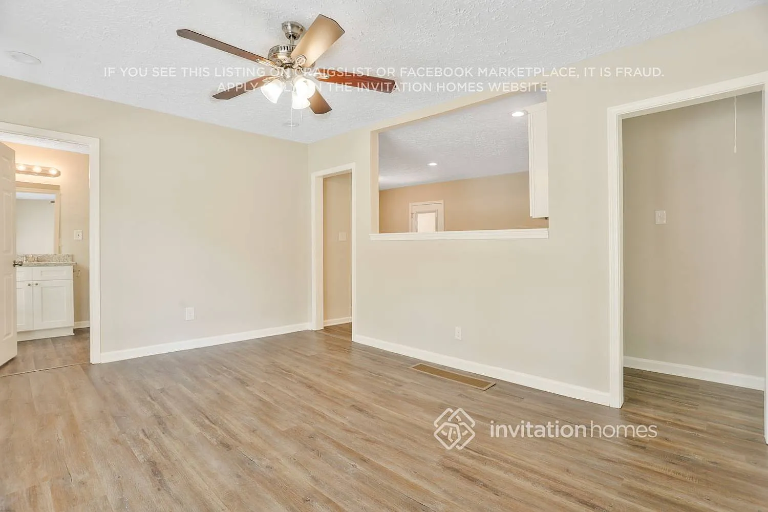 411 Forrest Ridge Dr Nw Atlanta, GA 30318 — Photo 3