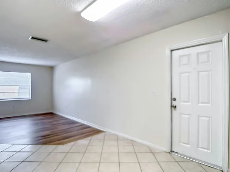 4102 E Humphrey St #A — Photo 23