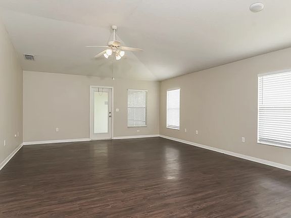 2nd image of 1548 Turtle Rock Dr