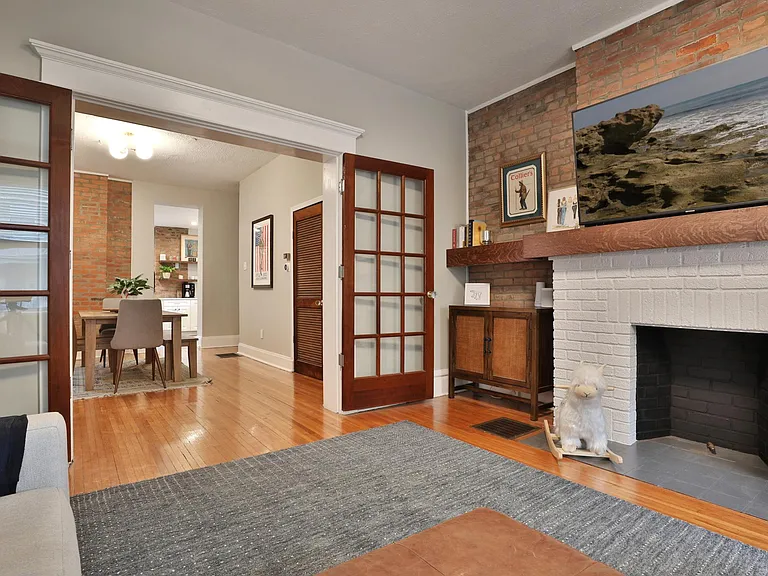 Living/Dining Room